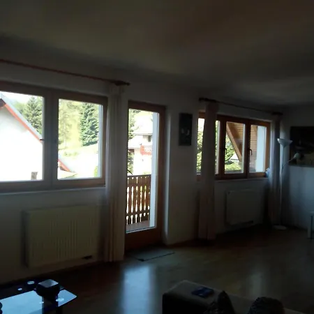 Immaculate 2-Bed Apartment In Ratece Planica 아파트